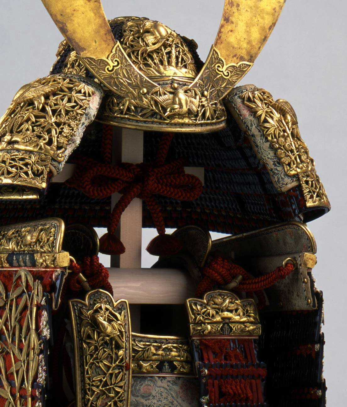 伝統の和彫り NIWAKAが受け継ぐ伝統技術