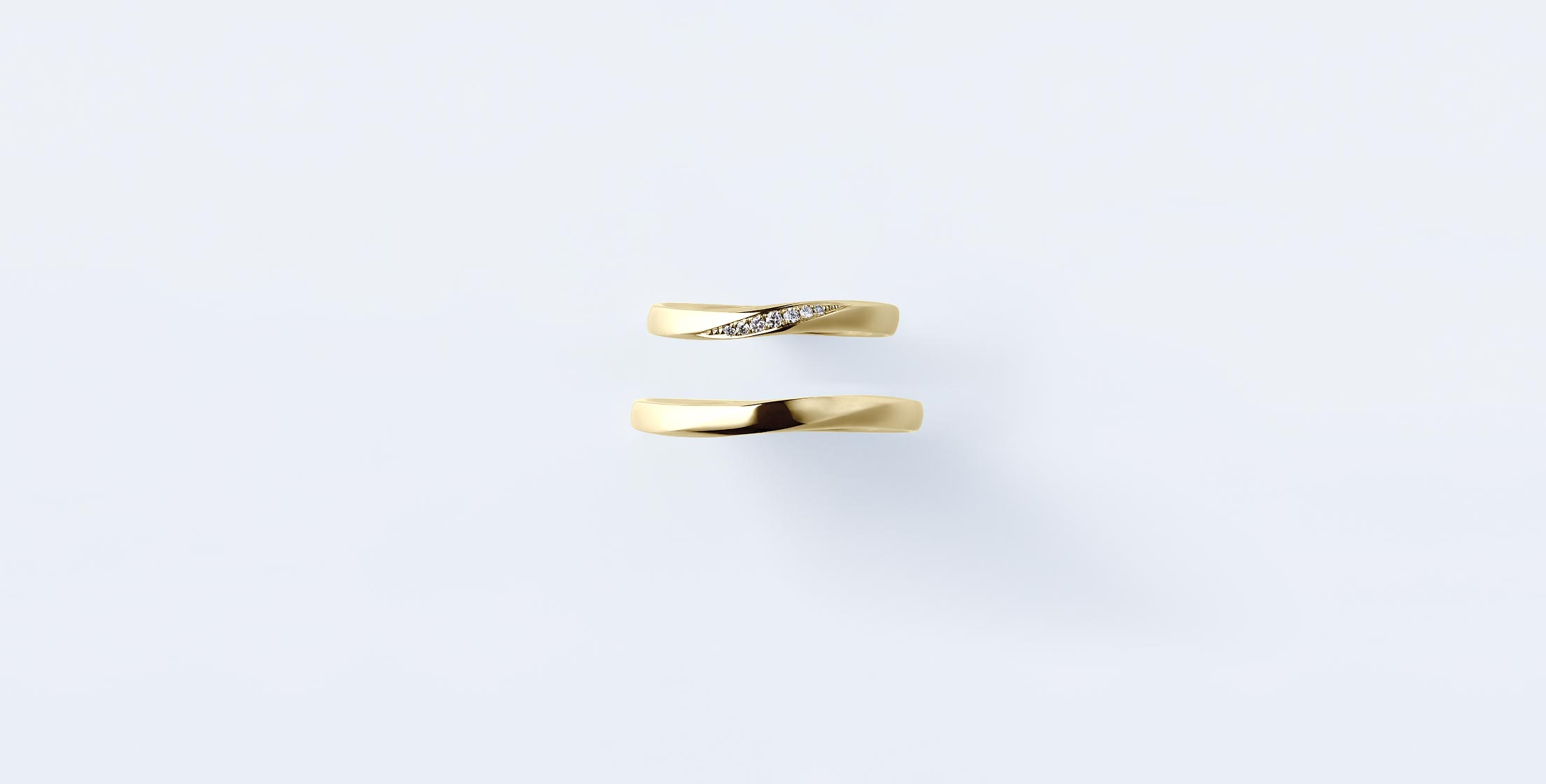 ことのは 結婚指輪 ウェーブライン7(S) 750YG