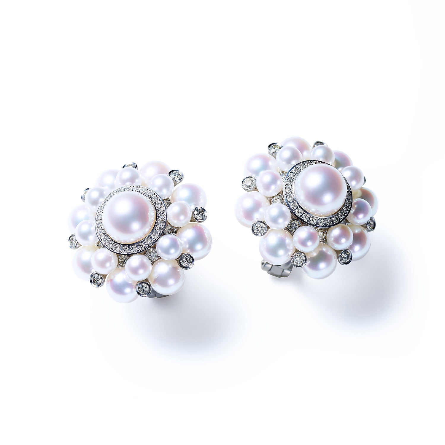 ピアス