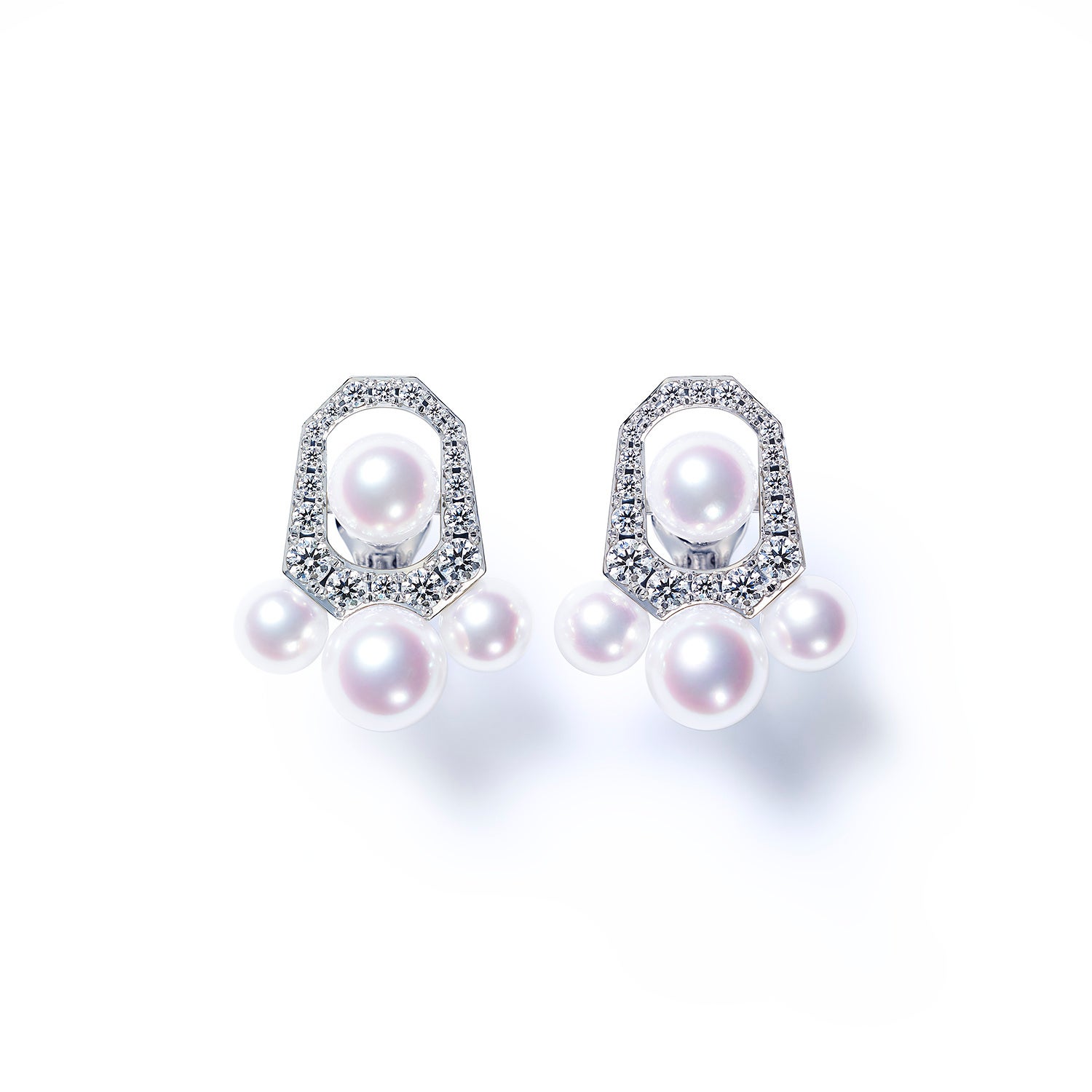 ピアス