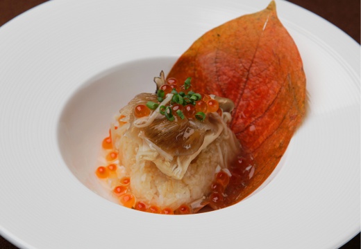 Art Bell Ange 札幌（アールベルアンジェ札幌）。料理。山海の幸が豊富な北海道の旬の味覚をふんだんに使用