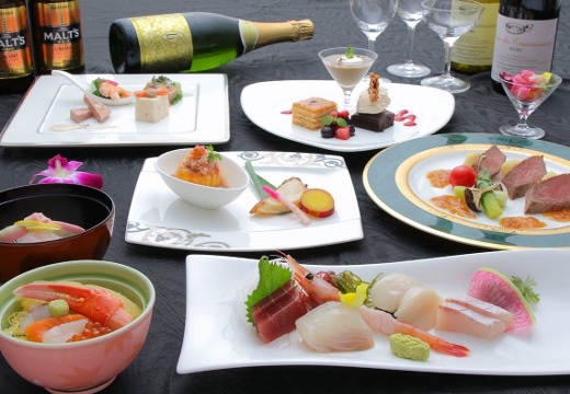ベルクラシック函館。料理。『和・洋・中コース』は、世代問わず人気のメニューを楽しめます