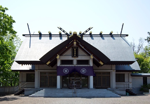 岩見沢平安閣。挙式会場。『岩見沢神社』での挙式には、最大100名まで収容可能