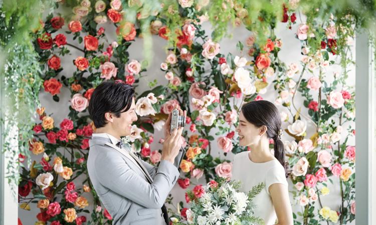 小さな結婚式 札幌店。演出・小物。写真映えする撮影スポットで思い出の一枚を残すこともできます