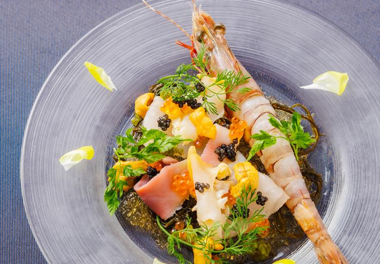 La Briseverte(ラ・ブリズヴェール)。料理。盛り付けも美しく視覚でも楽しめるメニューが揃います