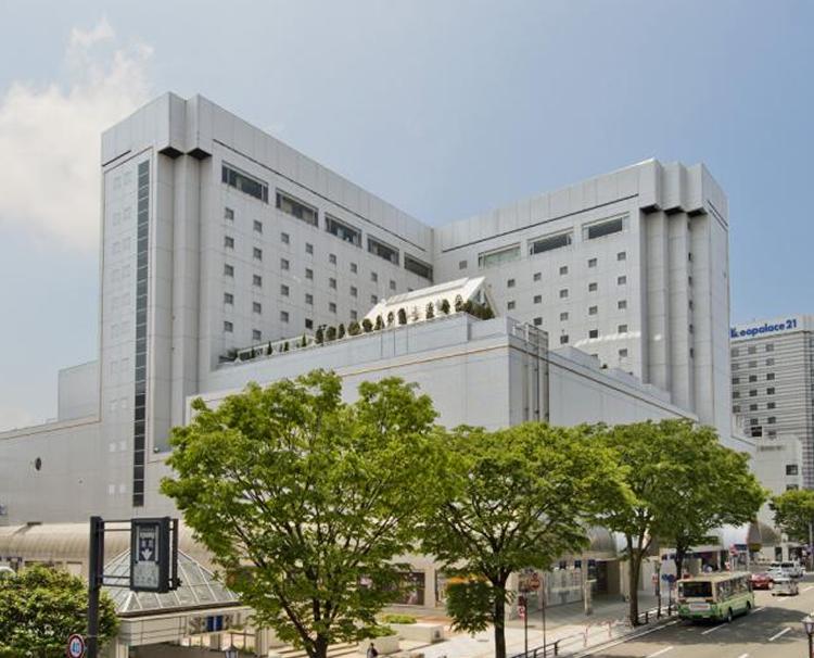 ANAクラウンプラザホテル秋田。アクセス・ロケーション。館内でのショッピングや、秋田観光の拠点としても便利なホテル
