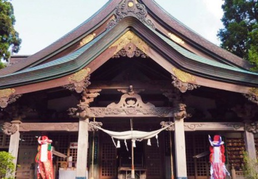 秋田キャッスルホテル。挙式会場。祭壇には『太平山三吉神社』から分霊された神様が祀られています