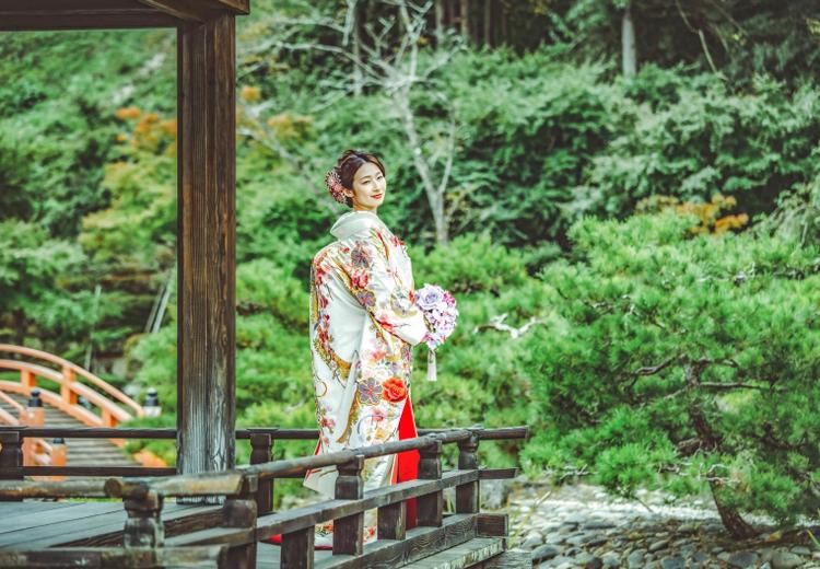 ザ・ジャポナイズ LISERJU(リサージュ)。挙式会場。和婚を叶えたいカップルには、提携神社を案内してくれます