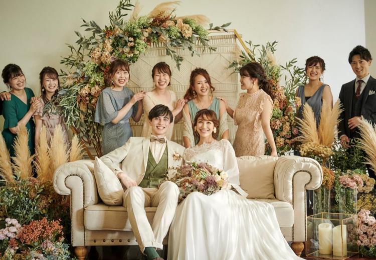 ensoleille（アンソレイユ）。披露宴会場。ふたりの世界観を表現できる多彩な会場コーディネートを提案