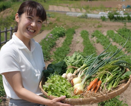 はまなすKaiyoukan（はまなす海洋館）。スタッフ。自家菜園の野菜を贅沢に使用した婚礼料理でおもてなし