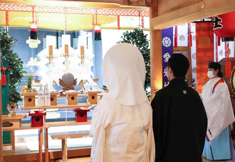 懐石料理 東洋館。挙式会場。披露宴だけでなく神社での挙式からサポートしてもらえるから安心