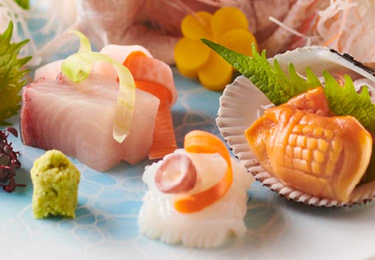 緑の迎賓館 ANGELINA(アンジェリーナ)。料理。新懐石風にアレンジされた日本料理は幅広い世代に好評です
