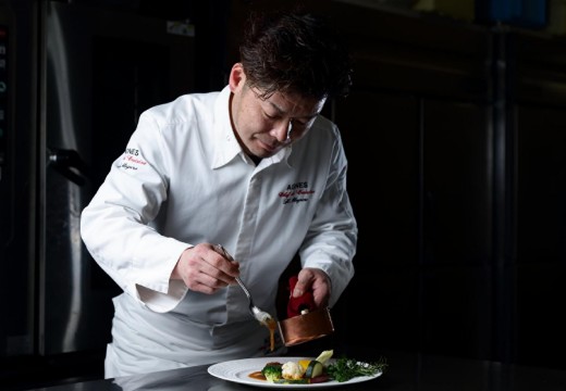 アニエス会津。料理。「やさしさ全開」を皿の上に表現する、目黒料理長
