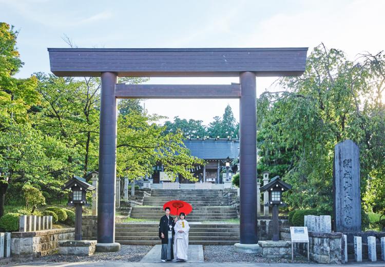 KORIYAMA MONOLITH(郡山モノリス)。挙式会場。提携の『開成山大神宮』など近隣神社での神前式も可能