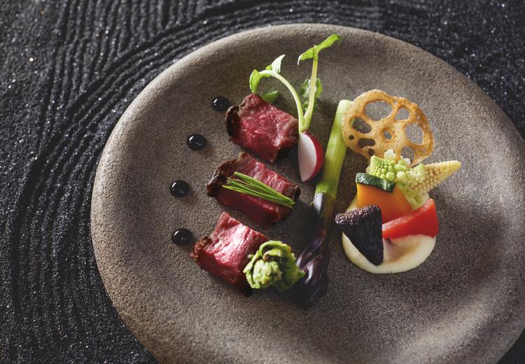 &MINORIE(ミノリエ)。料理。奥深い味わいはもちろん、美しい盛り付けも魅力です