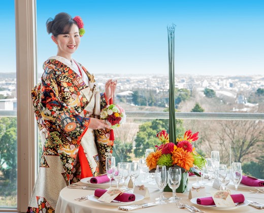 水戸京成ホテル。アクセス・ロケーション。最上階の会場からの眺望には、ドレスはもちろん和装も映えます