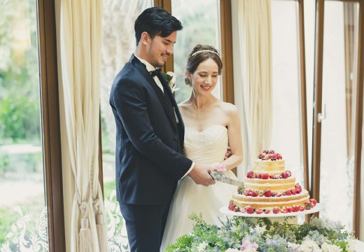 SU CASA(ス カーサ)。料理。ウェディングケーキは、会場にも映える美しい仕上がり