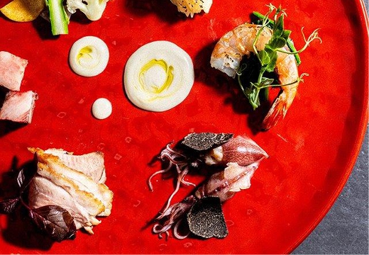 ザ グランダブリュー 水戸(THE GRAND W MITO)。料理。目でも楽しめるよう、彩りにもこだわっています