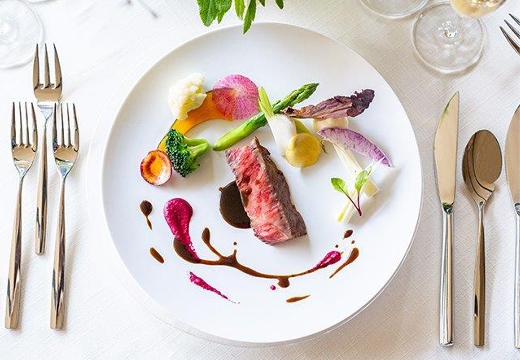ザ グランダブリュー 水戸(THE GRAND W MITO)。料理。こだわりの詰まった婚礼料理もゲストに喜ばれる理由です
