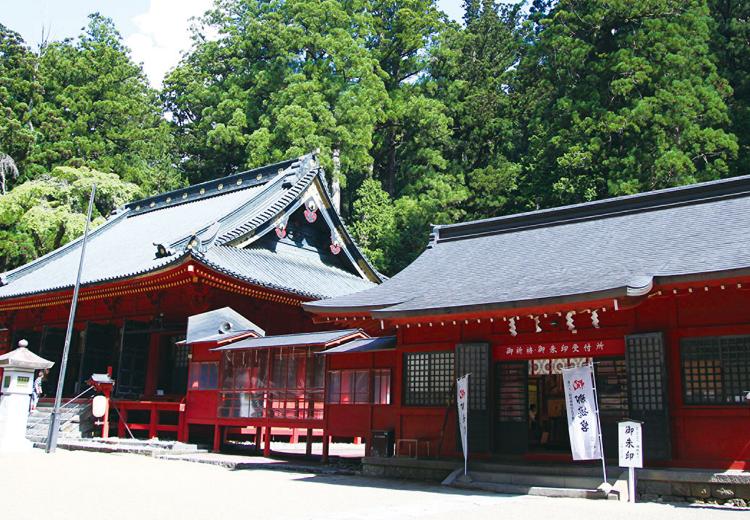 日光西町倶楽部 あらとうと。挙式会場。世界遺産『日光二荒山神社』での挙式は60名まで収容できます