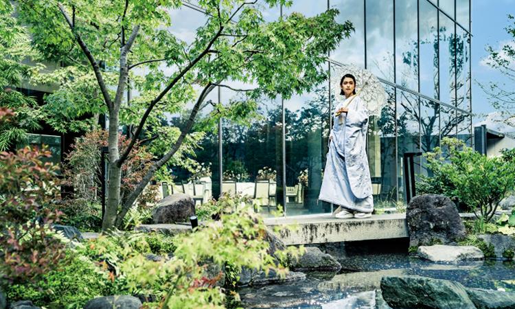 TAKASAKI MONOLITH(高崎モノリス)。演出・小物。豊かな自然に包まれた、落ち着きのある庭園。記念撮影のスポットとしても人気です