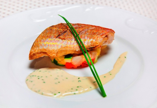 HOTEL BELLA-VITA(ホテル ベラヴィータ)。料理。歴代シェフのノウハウを活かせるのも、歴史あるホテルならでは