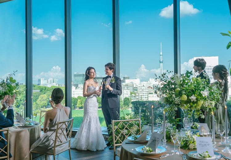 LUCIS(ルーキス)。披露宴会場。ドラマティックな景色が彩る『ザ ルーキス』は150名まで