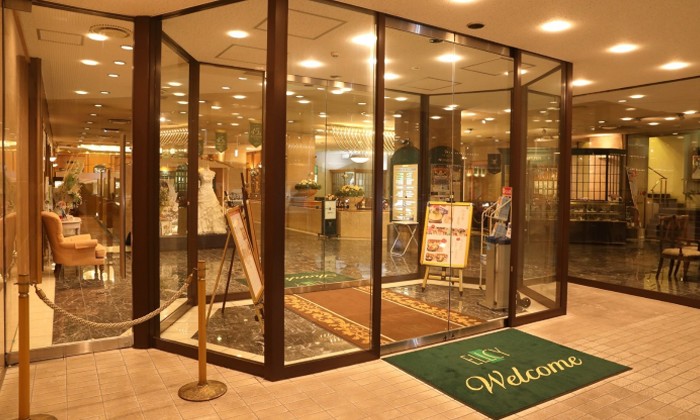 八王子エルシィ。アクセス・ロケーション。大通りのすぐ近くなので、土地勘の無いゲストにもわかりやすいでしょう