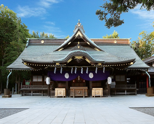 大國魂神社 結婚式場。アクセス・ロケーション。西暦111年創建の長い歴史を持つ由緒ある神社です