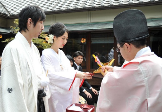 西麻布 権八。挙式会場。神職が厳かに式を司る、古式ゆかしい神前式も可能です