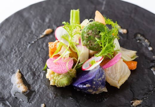TABLEAUX(タブローズ)。料理。素材をよく知るシェフが生み出す豊かな味わいに思わず感動