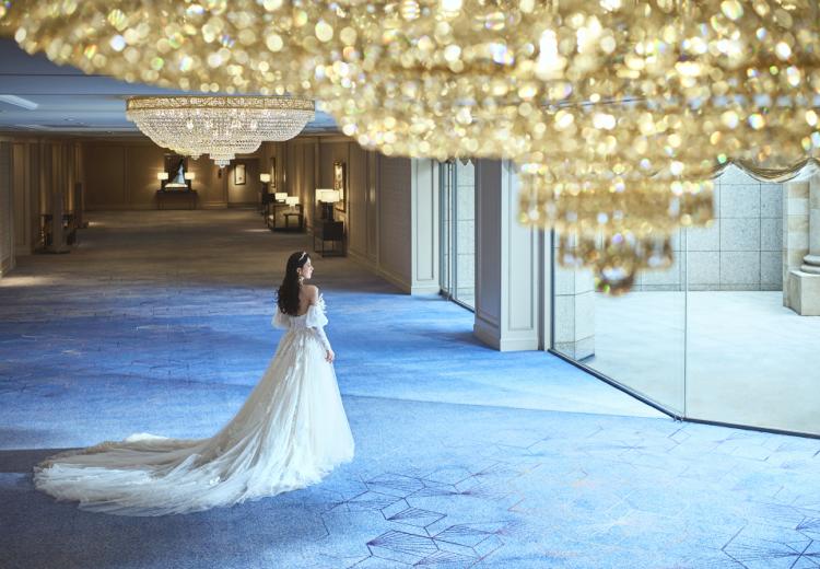グランドニッコー東京 台場。挙式会場。ウェディングドレスが美しく映えるフォトスポットも魅力