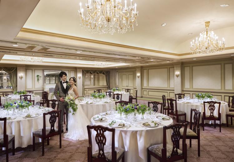 リーガロイヤルホテル東京。披露宴会場。英国の邸宅をイメージした『サファイア』は72名まで