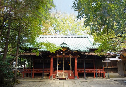 響 風庭 赤坂。挙式会場。近くにある『赤坂氷川神社』では、本格的な神前式が挙げられます