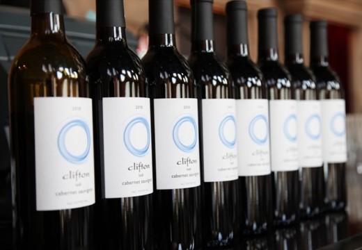 DAZZLE（レストランダズル）。料理。コーポレートソムリエが料理に合ったワインを提案してくれます