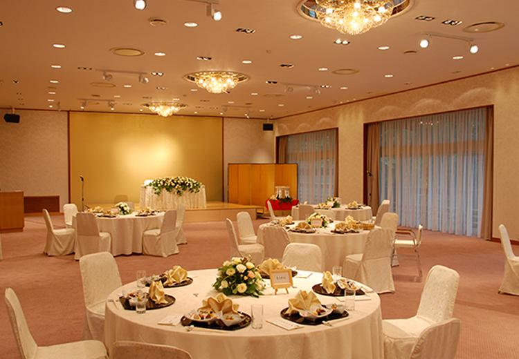 大宮八幡宮綜合結婚式場 清涼殿