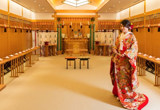 第一ホテル東京。挙式会場。ホテルの3階部分には和装の挙式が叶う神殿もあります