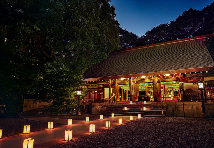 乃木神社・乃木會館。挙式会場。幻想的な「かがり火挙式」は一夜一組限定で執り行えます