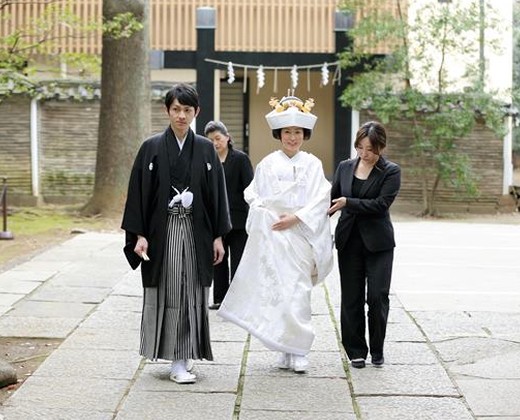 赤坂氷川神社。スタッフ。専属のスタッフがしっかりサポートしてくれるので安心