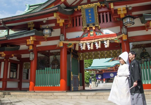 レストランひらまつ レゼルヴ。挙式会場。由緒ある『日枝神社』など、近隣の神社での本格的な神前式も可能