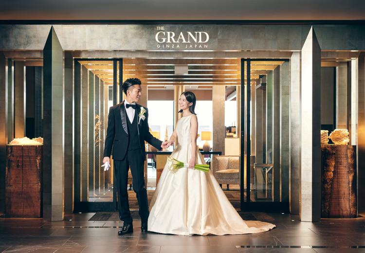 THE GRAND GINZA(ザ グラン銀座)。アクセス・ロケーション。品格漂うエントランスが二人やゲストを出迎えてくれます