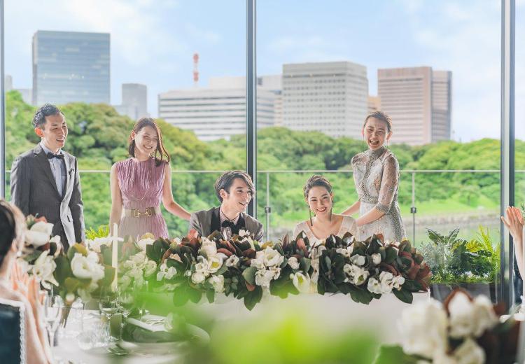 SUD restaurant TERAKOYA（スッド レストラン テラコヤ）。披露宴会場。高砂との段差がないため、より一体感のあるパーティーを行えます