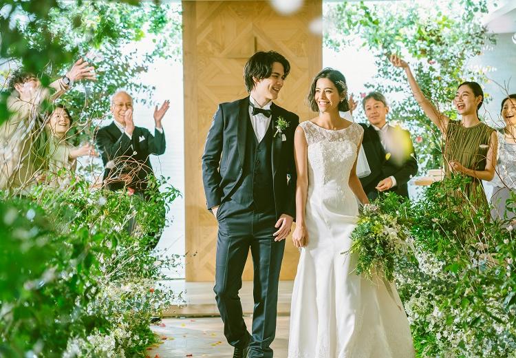 チャペル テンケイ アンド マリー(Chapel TENKEI & MARRY)。挙式会場。ゲストとの距離感が近くアットホームな挙式になるでしょう