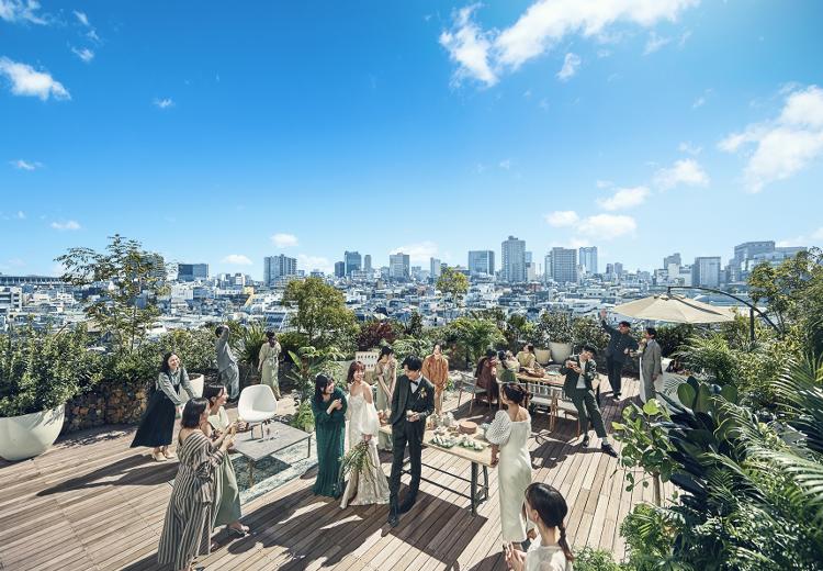 Central Terrace TOKYO(セントラル テラス 東京)。挙式会場。心地よい風が吹き抜ける『ハレテラス』も活用できます