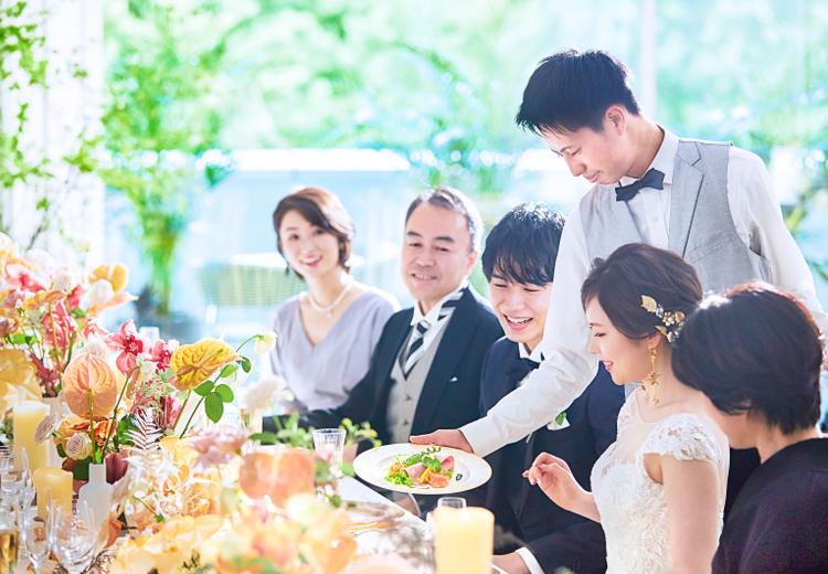 MARINE TOWER WEDDING マリンタワー ウエディング（旧THE HOUSE yokohama）。披露宴会場。ホームパーティーのようにリラックスして過ごせる会場です