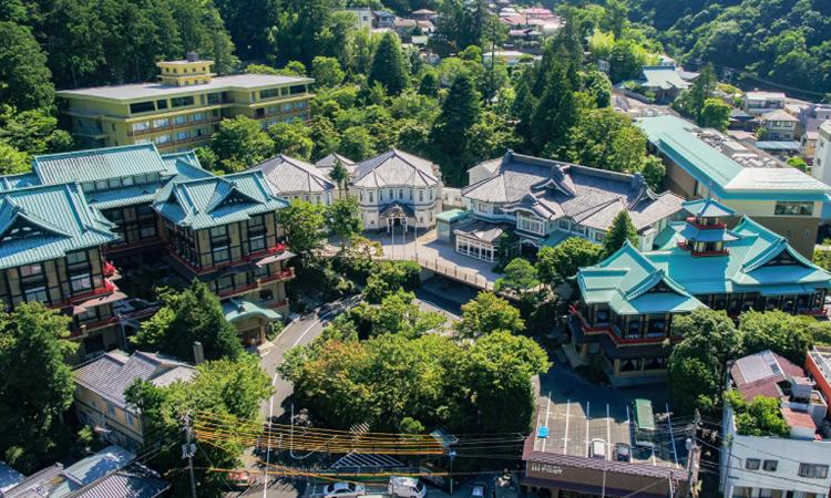 富士屋ホテル。アクセス・ロケーション。山の中にたたずむホテルのレトロな雰囲気はリゾート感たっぷり