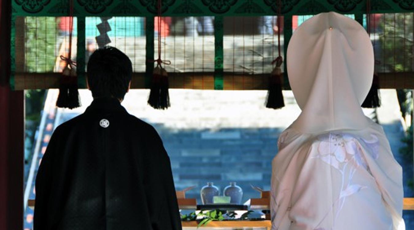 鎌倉 鉢の木。鎌倉のシンボルでもある『鶴岡八幡宮』での神前結婚式。地元民からも親しまれる由緒ある神社で厳かな挙式が叶います