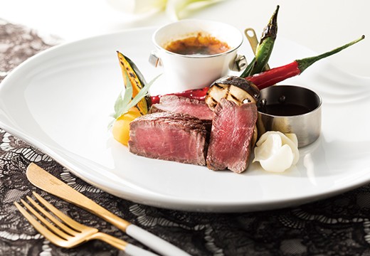セントパトリック・チャーチ/ロイヤルホールヨコハマ。厳選された食材を使用した婚礼料理でゲストをおもてなし