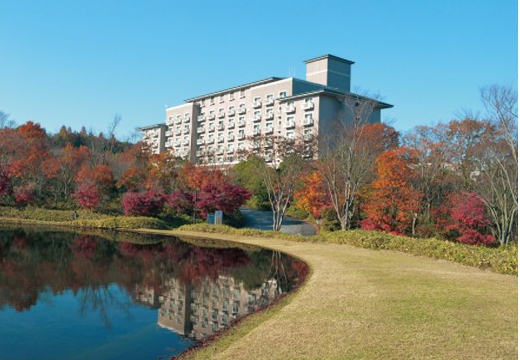 オークラアカデミアパークホテル