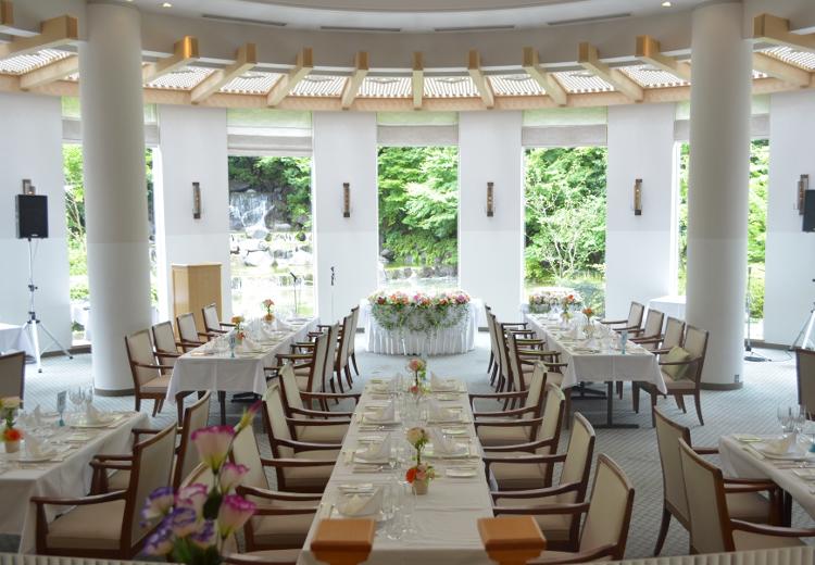 オークラアカデミアパークホテル